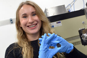 DSC_9857 900x600.jpg