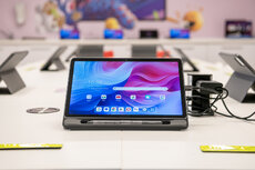 sala-technologiczna-lenovo-w-klubie-fikolki-2-jpg