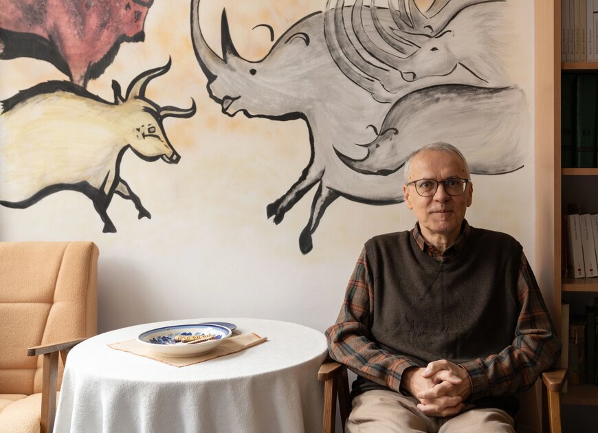 O postrzeganiu śmierci i obcowaniu ze zmarłymi na przestrzeni dziejów - rozmowa z antropologiem prof. Andrzejem Piotrem Kowalskim