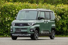 mitsubishi-delica-mini-png