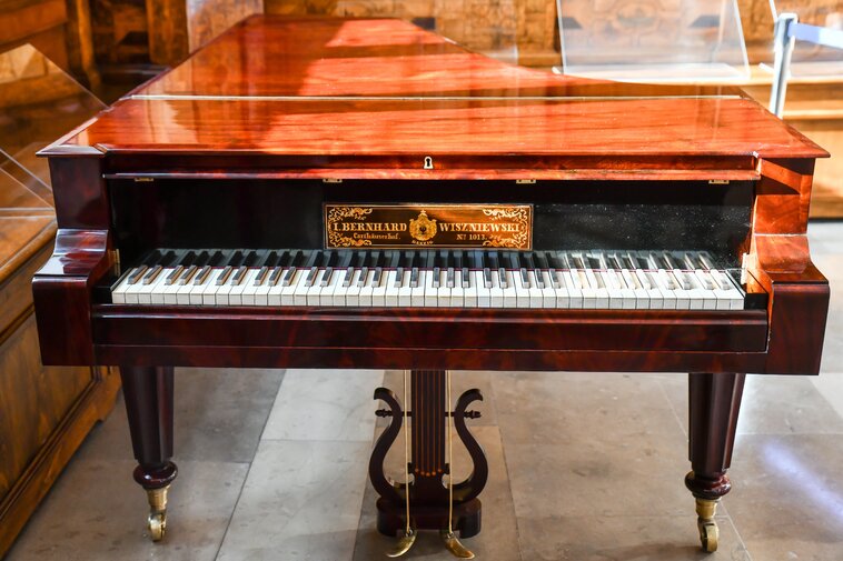 Fortepian, Dwór Artusa, fot. A. Grabowska 