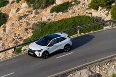 all-new-grandis_032-jpg