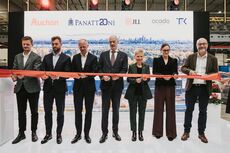 auchan_wilcza-gora_przeciecie-wstegi-jpg