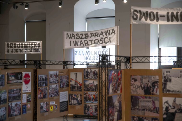 2025 11 27 Wieloglos - sale, RGM, fot  P  Wilczynska, mat  MG (19)