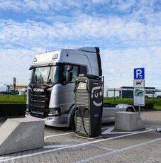 greenwayscania-web-1_ciezarowka-jpg