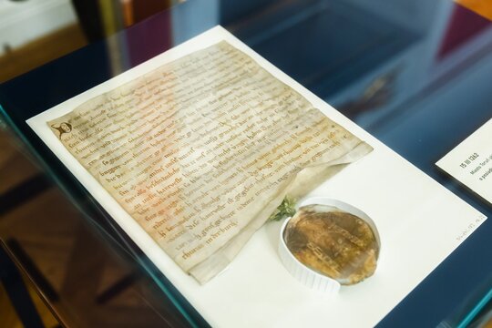 Odzyskane_dokumenty_fot_1