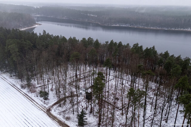Ośrodek rehabilitacji rysi pod Spychowem położony jest w malowniczej scenerii fot. Adrian Półrolniczak