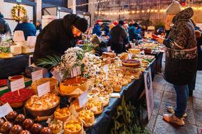 Targ Świąteczny w Fuzji 2024 (4).jpg