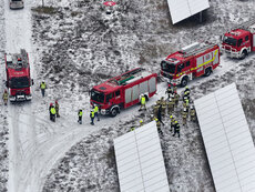 strazacy-uczestniczacy-w-dniach-bezpieczenstwa-na-pv-przykona-jpg