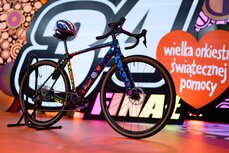 pzu_wosp_rower-na-aukcje_02-jpg