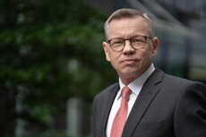 piotr-kaszynski_newmark-polska-jpg