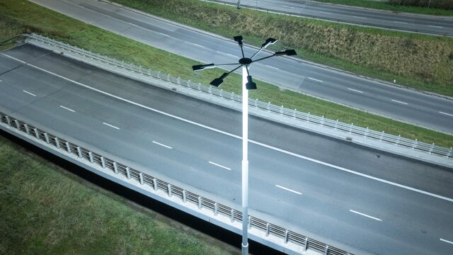 20251105 DR&nbsp;EN&nbsp;OSW 325