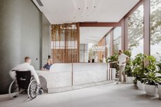 waterfront_ii_luxmed_01-jpg