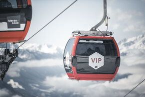 Meran2000_Winter_VIP-Gondel_lowres_©Manuel Kottersteger (24).jpg
