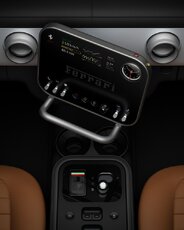 ferrari-luce_control_panel_overview_hero_srgb_6k_72dpi_4x5_1024x768-jpg