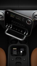 ferrari-luce_control_panel_overview_hero_srgb_6k_72dpi_9x16_1024x768-jpg