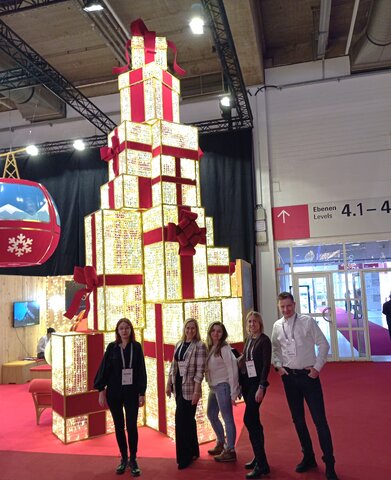 Ekipa Energa Oświetlenie na&nbsp;targach we&nbsp;Frankfurcie