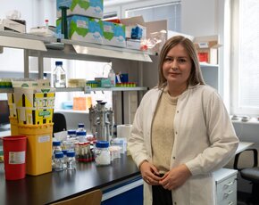 dr Justyna Tołpa2.jpg