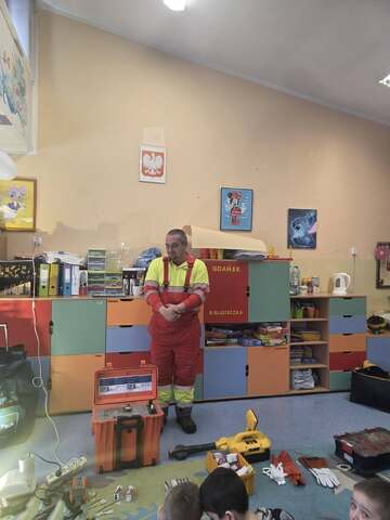 636728319 1401986581721149 5879609905046330926 n