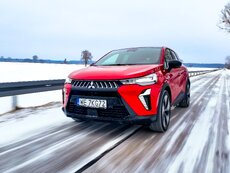 mitsubishi-grandis-24-jpg