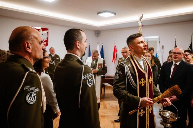 Uroczyste otwarcie sali tradycji Dowództwa Wojsk Obrony Terytorialnej 5