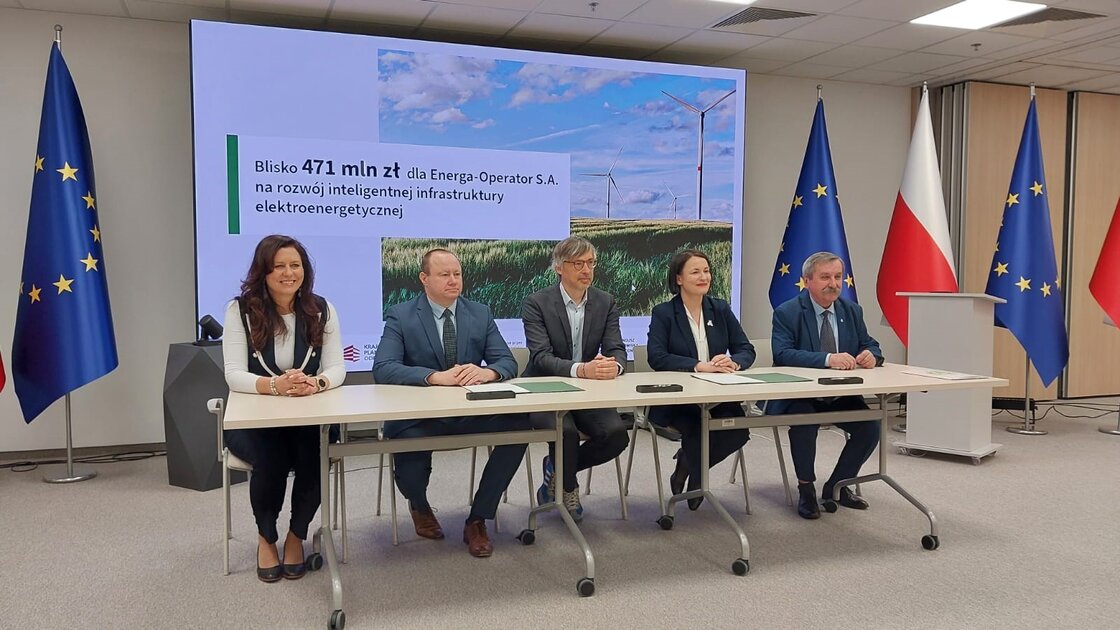 Prawie pół miliarda bezzwrotnej dotacji z KPO na sieci Energi Operatora
