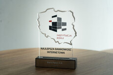 statuetka_bankowosc-internetowa_instytucja-roku_2026-jpg