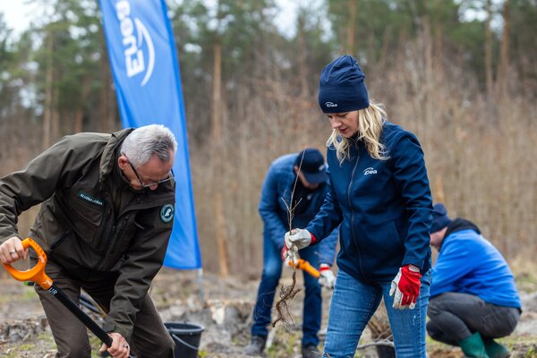 Enea Połaniec - "Sadzimy kolejne pokolenie lasu" (2)
