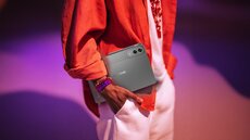 badanie_lenovo_yoga-tab_lifestyle-png