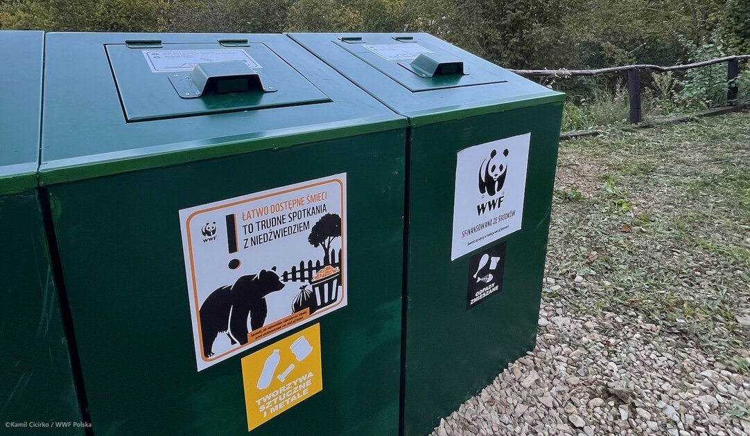 Nowe kontenery niedźwiedzioodporne od WWF stanęły w Tatrach i Bieszczadach