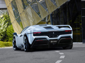 Ferrari_SC40_EXT__11_1024x768.jpg