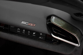Ferrari_SC40_INT__8_1024x768.jpg