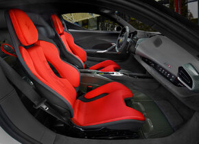 Ferrari_SC40_INT__9_1024x768.jpg
