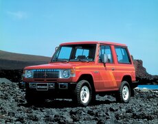 pajero-1985-jpg