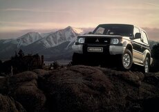 pajero-1991-jpg