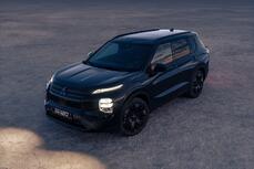 mitsubishi_2025_outlander_black_-_product8_proxy_mitsubishi-jpeg