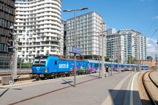 44448-jpg