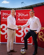 auchan_mecz-gwiazd1-png