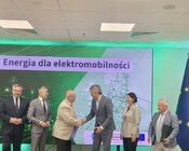 TAURON Dystrybucja zwiększa moc dla e-transportu ciężkiego. Powstaną 53 nowe punkty zasilania