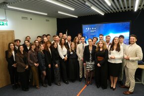 Członkowie VII kadencji Rady Studentów przy Prezesie Polskiej Agencji Kosmicznej podczas inauguracyjnego posiedzenia w Warszawie.