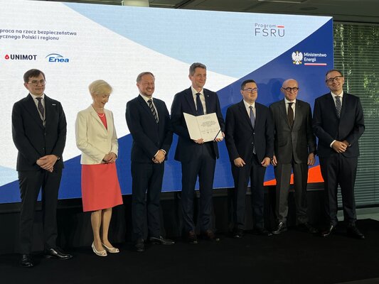 Przyszli użytkownicy FSRU 2 podpisali porozumienie (1)