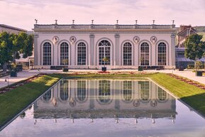 moeumltampchandon-orangerie.jpg