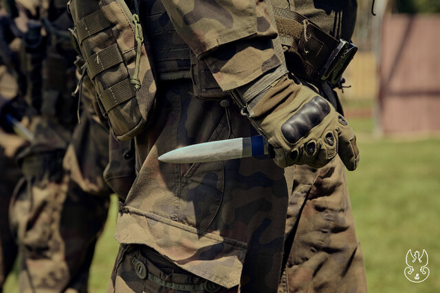 DWOT-9
