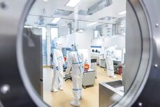 laboratorium-bsl-3_3-jpg