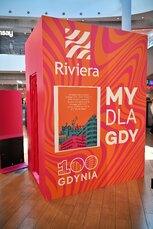 miejsce-do-tworzenia-zdjec-i-zostawiania-zyczen-z-okazji-100-lecia-gdyni-jpg