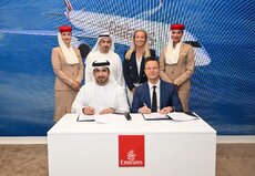 emirates-fbc-signing-jpg