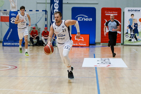 Enea dodaje energii poznańskiej koszykówce_2