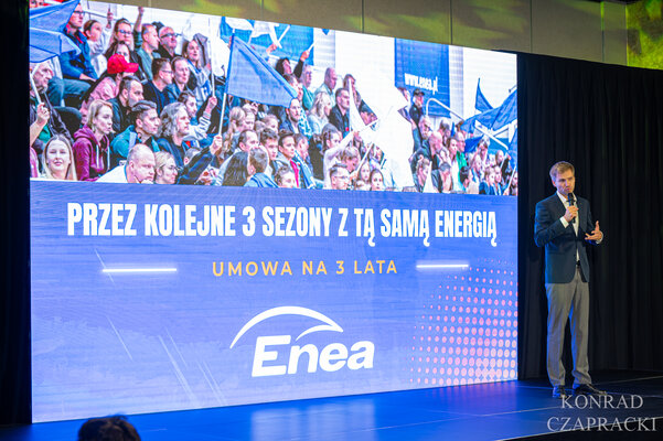 Enea dodaje energii poznańskiej koszykówce_4