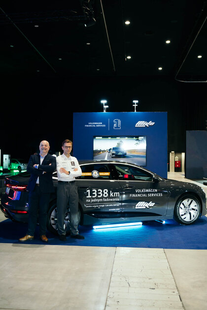 1338 kilometrów na jednym ładowaniu. Miko Marczyk ustanowił nowy REKORD GUINNESSA elektrycznym Audi
