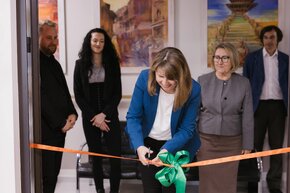 Otwarcie Sali Rehabilitacji Fundacji Auchan dla dzieci i dorosłych_ Centrum Opieki Paliatywnej Palium w Częstochowie (1).jpg